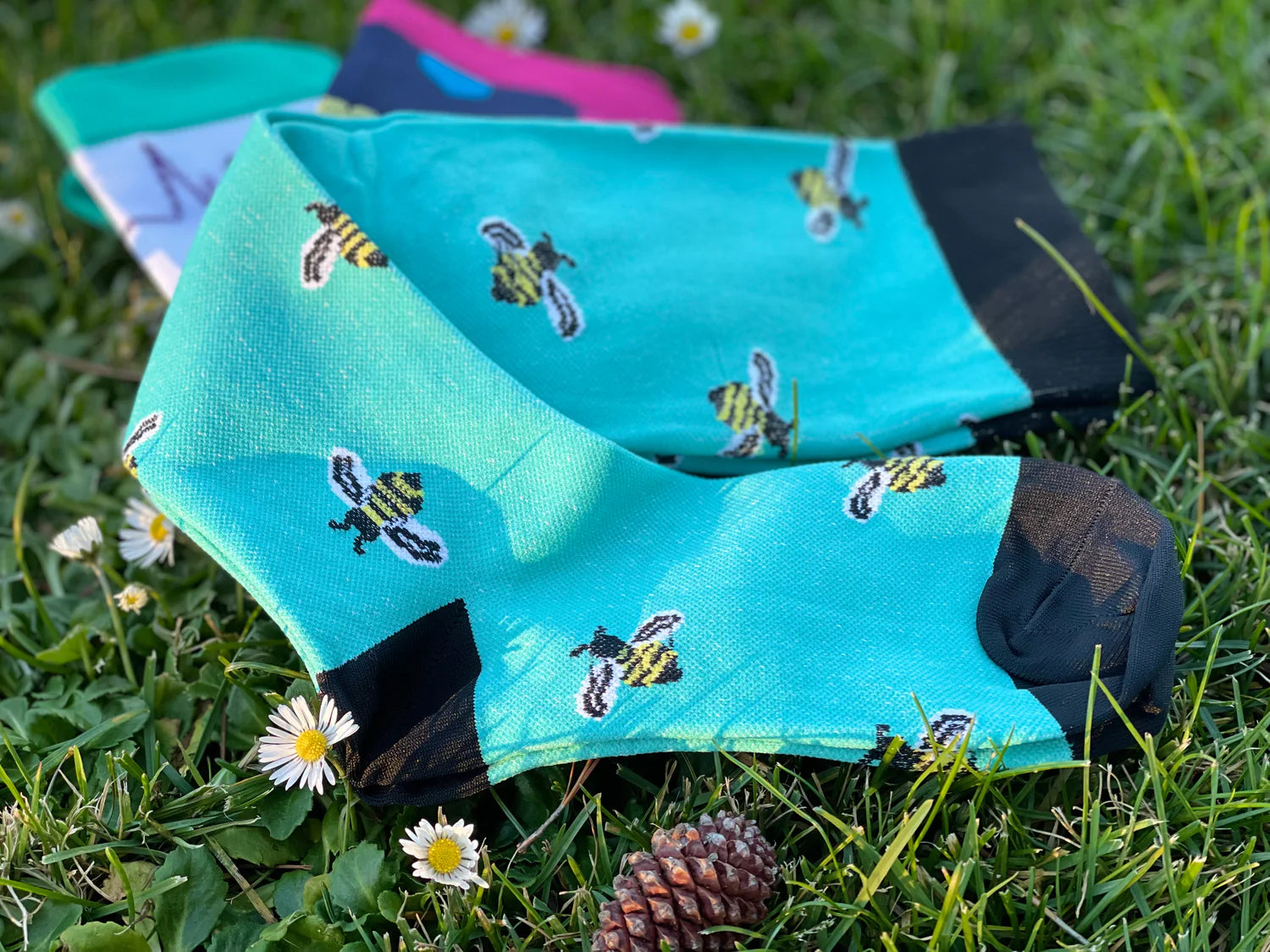 Our signature socks 🐝